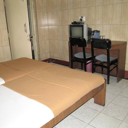 Hotel Haridwar Хидерабад Екстериор снимка