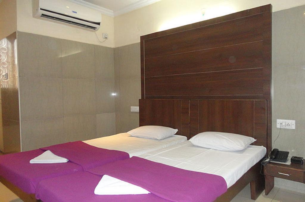 Hotel Haridwar Хидерабад Екстериор снимка